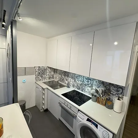 Residencial Neves - Bairro Alto * ליסבון